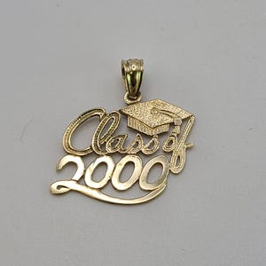 Vintage 14k Yellow Gold Class of 2000 Charm Pendant, Estate Jewelry, w#3536