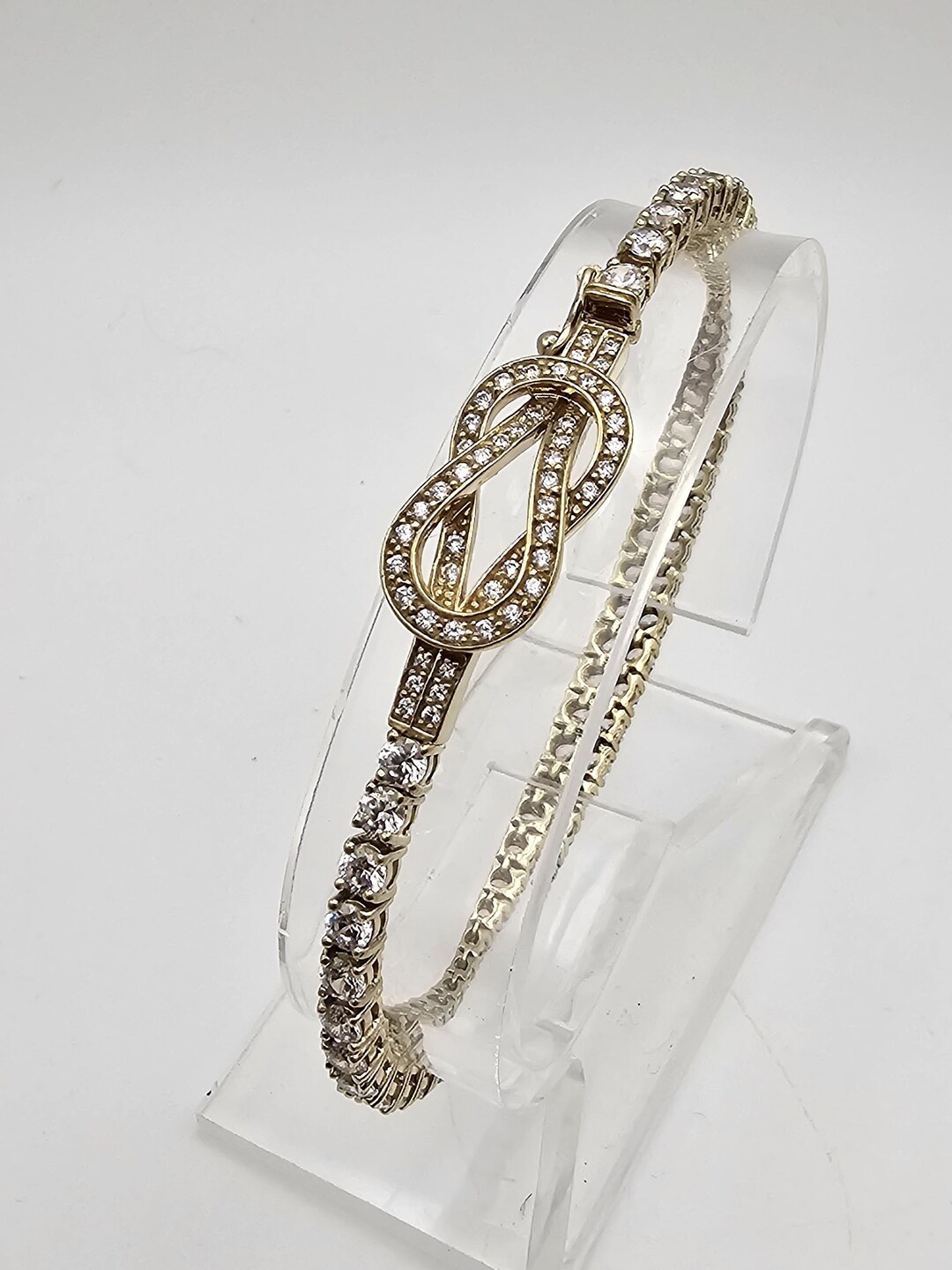 Vintage Cubic Zirconia Infinity Loop Tennis Bracelet - 925  display picture 2
