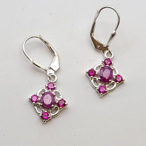 Vintage Synthetic and Fractured Filled Ruby Earrings - 925 Sterling Silver - Estate Jewelry