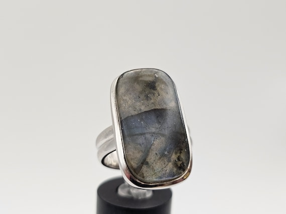 Vintage Geometric Labradorite Ring: 925 Sterling … - image 1