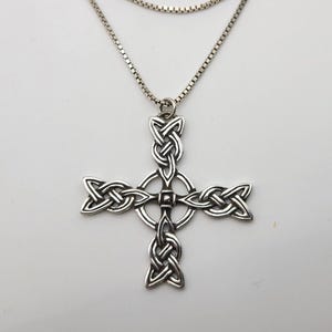 Vintage 925 Silver Celtic Knot Cross Necklace, Estate Jewelry, w#3390