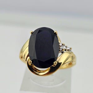 Vintage Onyx Ring 10k Yellow Gold Oval Faceted Cut Black Onyx Diamond Accent Ring, Size 6.75, Estate Jewelry, W#2444