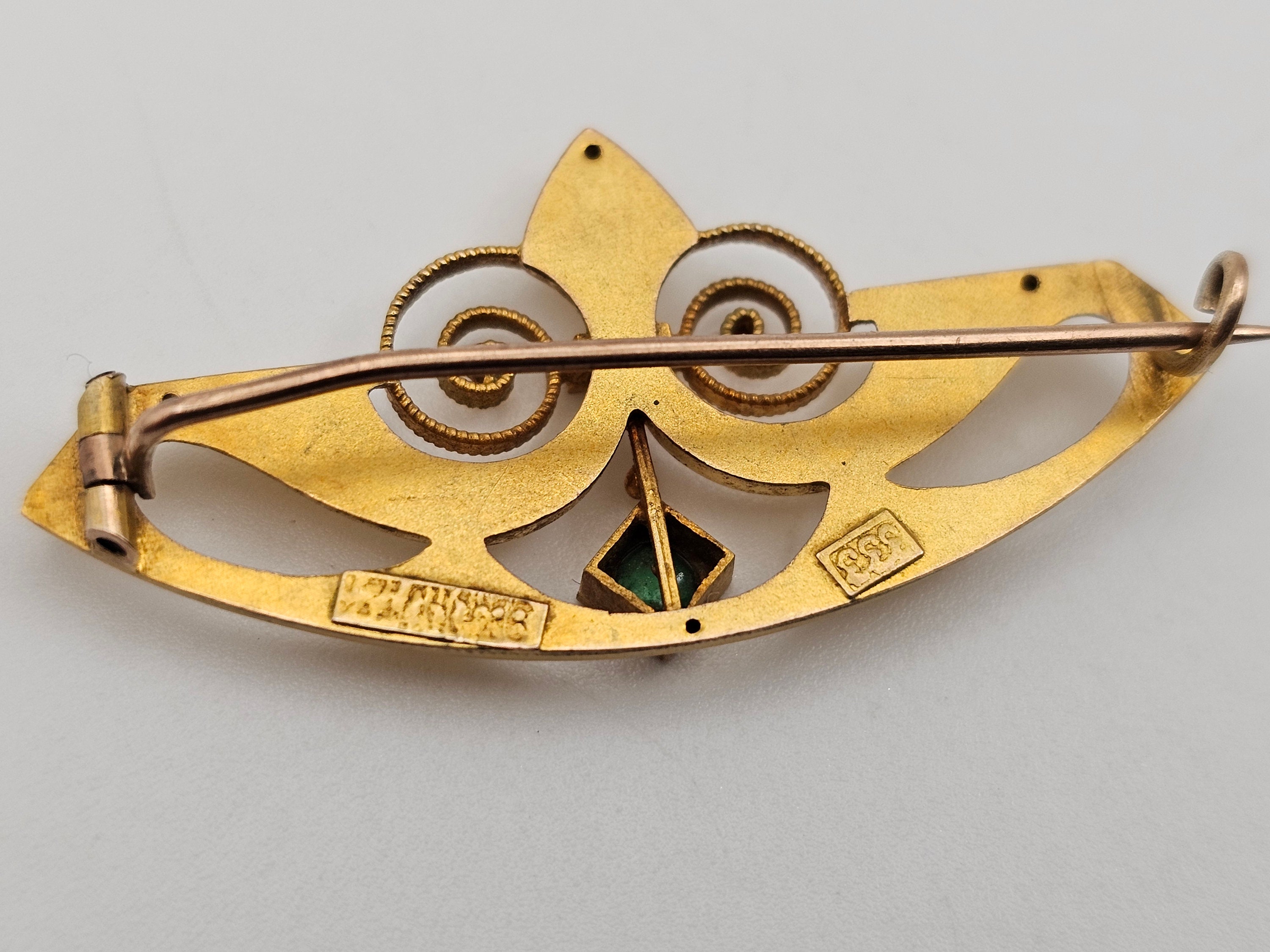 アンティーク 8K ゴールド アールヌーボー エメラルド