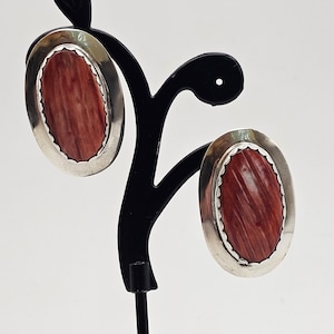 Spiny Oyster Earrings in 925 Silver, Southwestern Earrings, Vintage Estate Jewelry, Clip-on Earrings, w#692