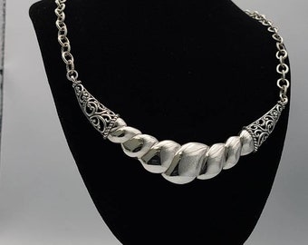 Ribbed Scroll Necklace, 925 Silver, Scalloped Bib Necklace, Southwestern Jewelry, Designer Carolyn Pollack Jewelry, Estate Jewelry, w#1744