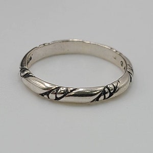 Vintage 925 Sterling Silver Rope Texture Stackable Ring, Size 6, Estate Jewelry, w#1898