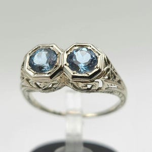 Vintage Aquamarine Filigree Style Ring 18k White Gold 0.84 CTW Double Aquamarine March Birthstone Ring, Size 8, Estate Jewelry, W#2399