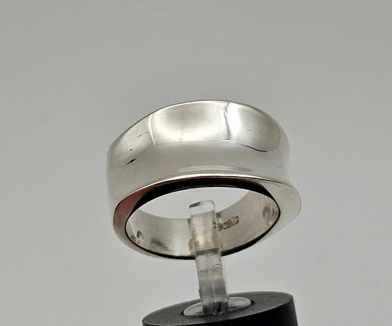 Vintage Wide Concaved Polished Band: 925 Sterling… - image 1