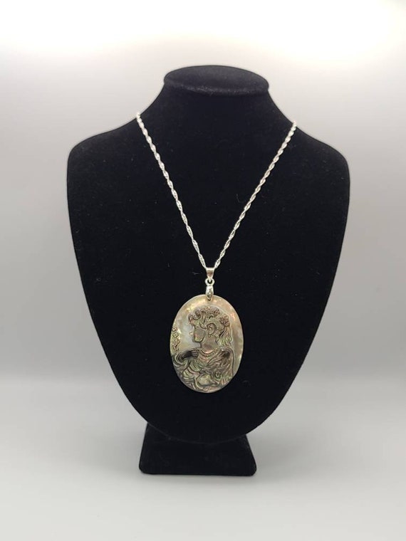 Carved Abalone Cameo Necklace, 925 Silver Abalone… - image 1