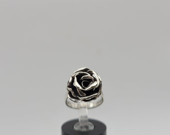 Sculpted Rose Ring, 925 Silver, Flower Ring, Floral Motif, Vintage Ring, Estate Jewelry, Size 4, Item w#3465