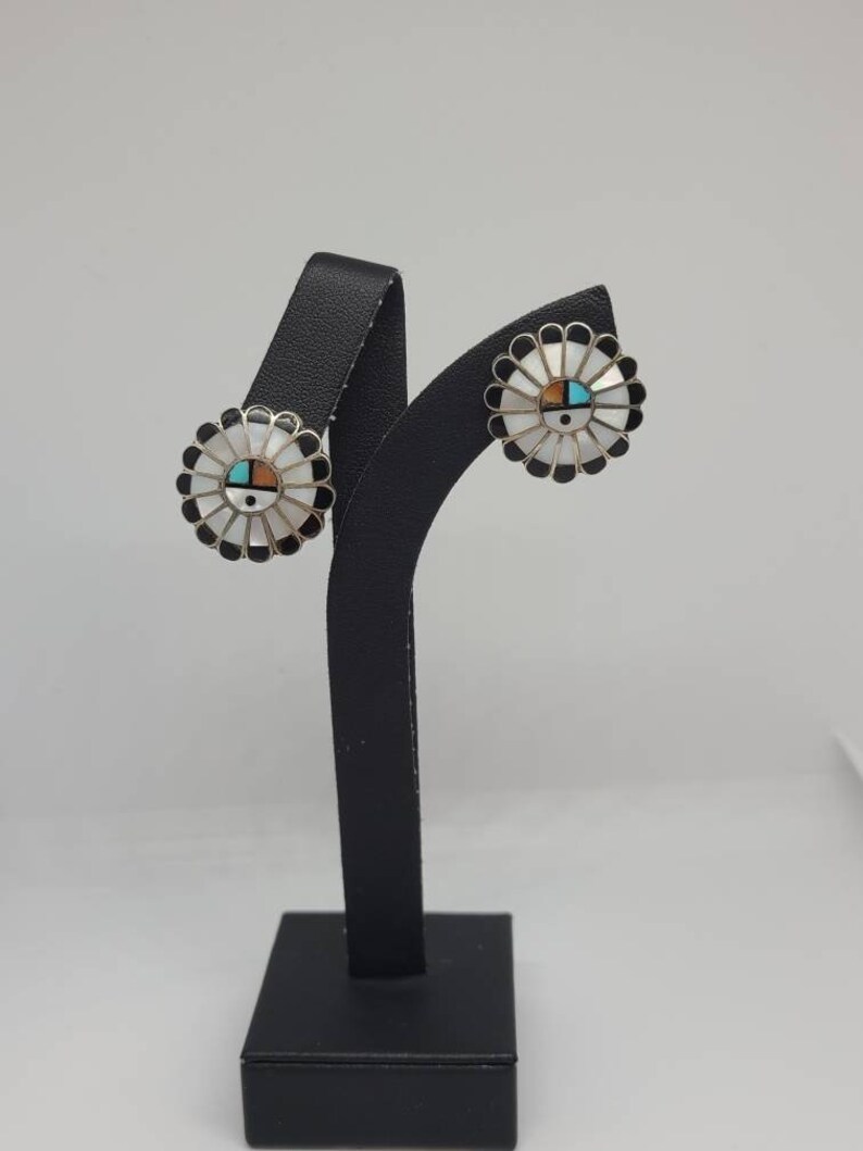 Vintage Zuni Inlaid Mother of Pearl and Spinney Oyster Sterling silver Clip on Earrings Item w#1739 Onyx