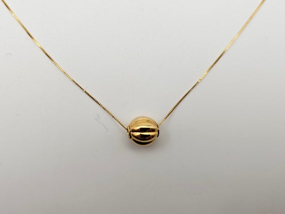 Floating Ribbed Gold Bead Necklace in 14kt Gold C… - image 2