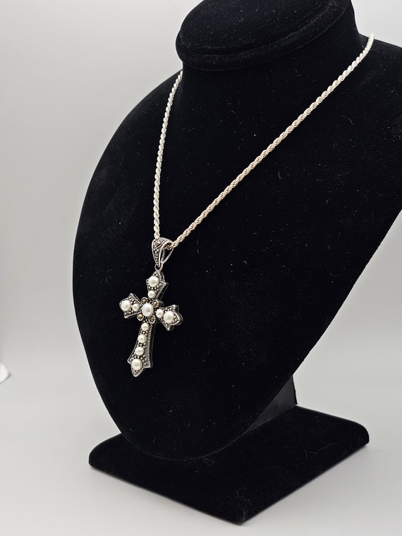 Marcasite and Pearl Cross Necklace in 925 Silver,… - image 3