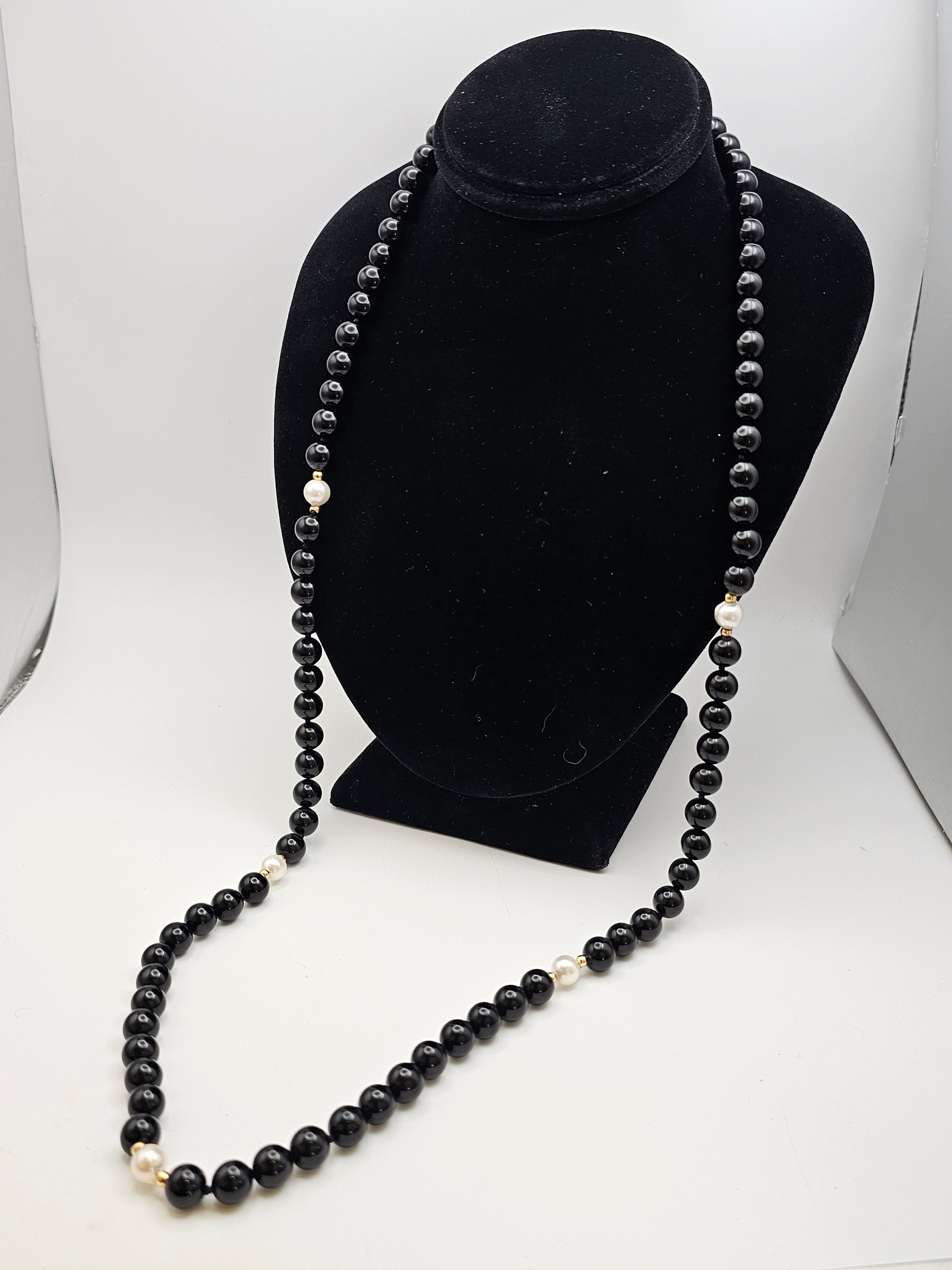 Vintage 14k Yellow Gold Beaded Black Onyx Pearl Necklace