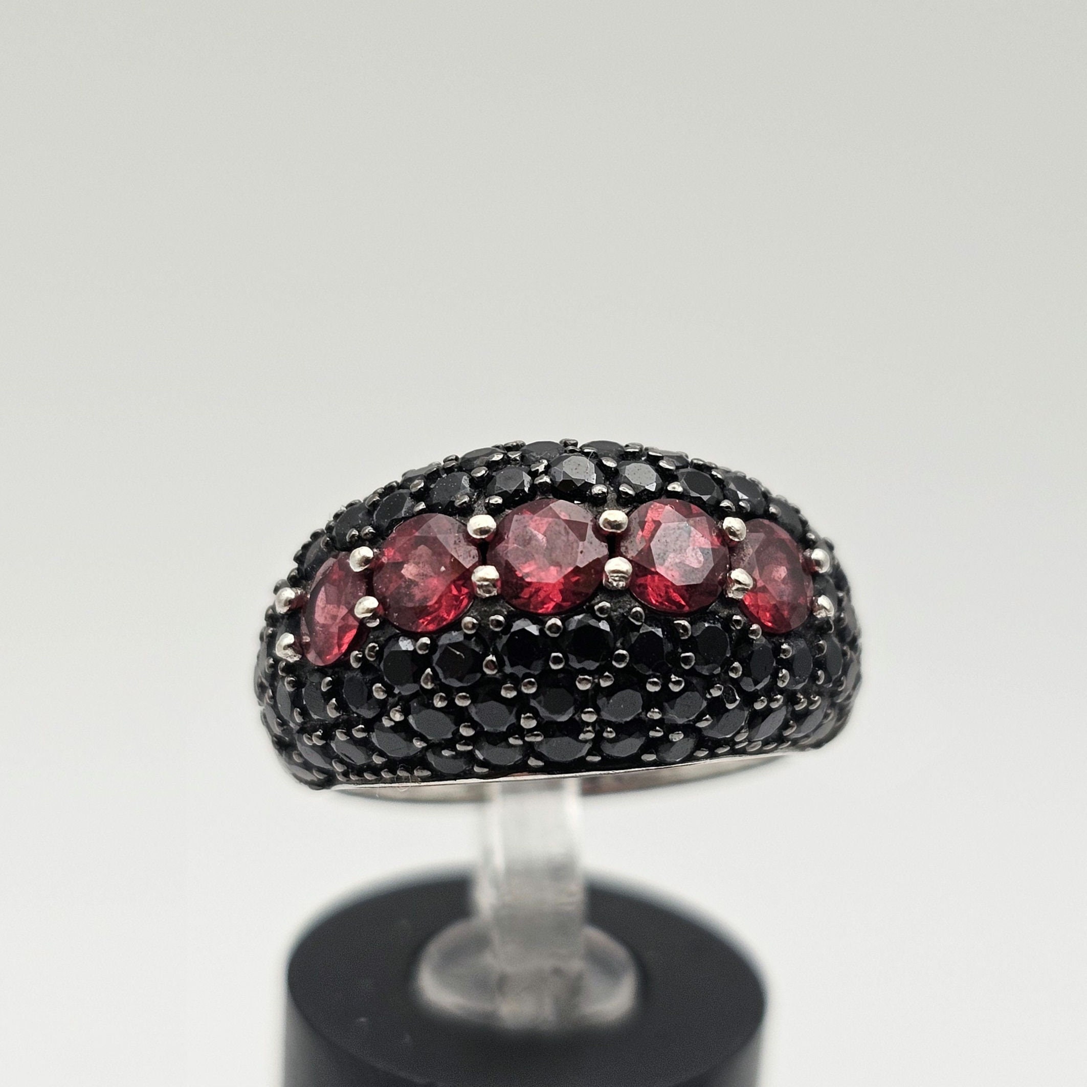 Black Zircon and Garnet Ring in 925 Silver, 1.75 CTW Garnet Gemstones, Vintage Estate Jewelry, Size 7, W1970 - Etsy Black Zircon and Garnet Ring in 925 Silver, 1.75 CTW Garnet Gemstones, Vintage Estate Jewelry, Size 7, W1970 - Etsy