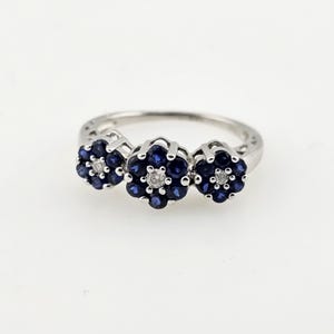 Vintage Sapphire Diamond Ring 10k White Gold Floral Cluster Sapphire Ring, Size 5.75, Estate Jewelry, W#2519