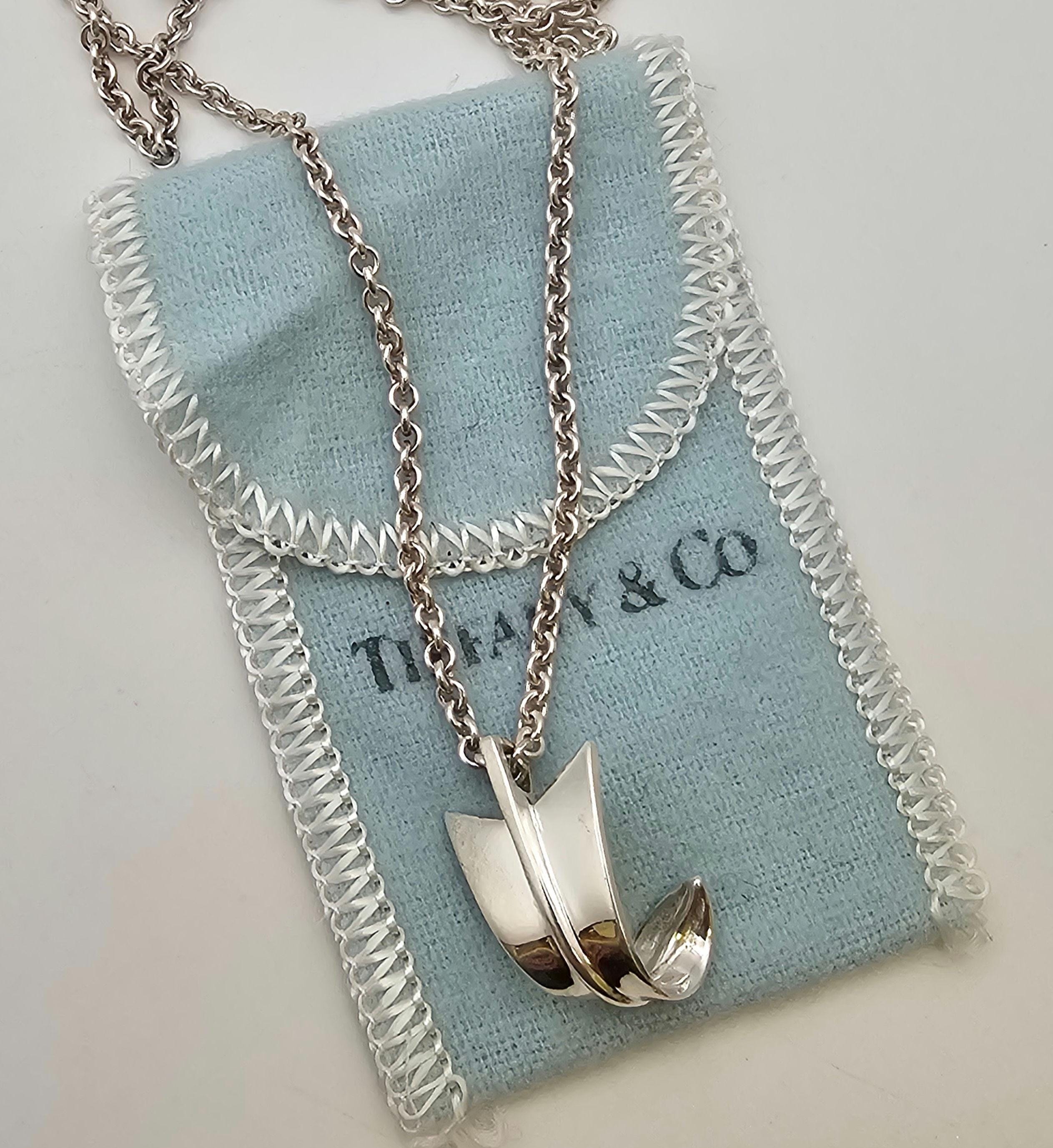 Vintage Tiffany & Co, Bent Arrow Necklace - 925 Sterling Silver