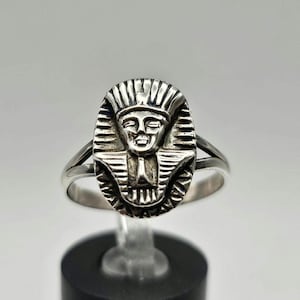Egyptian Pharaoh Ring in 925 Sliver, King Tut Ring, Egyptian Jewelry, Vintage Estate Jewelry, Size 9.25 Item w#2616