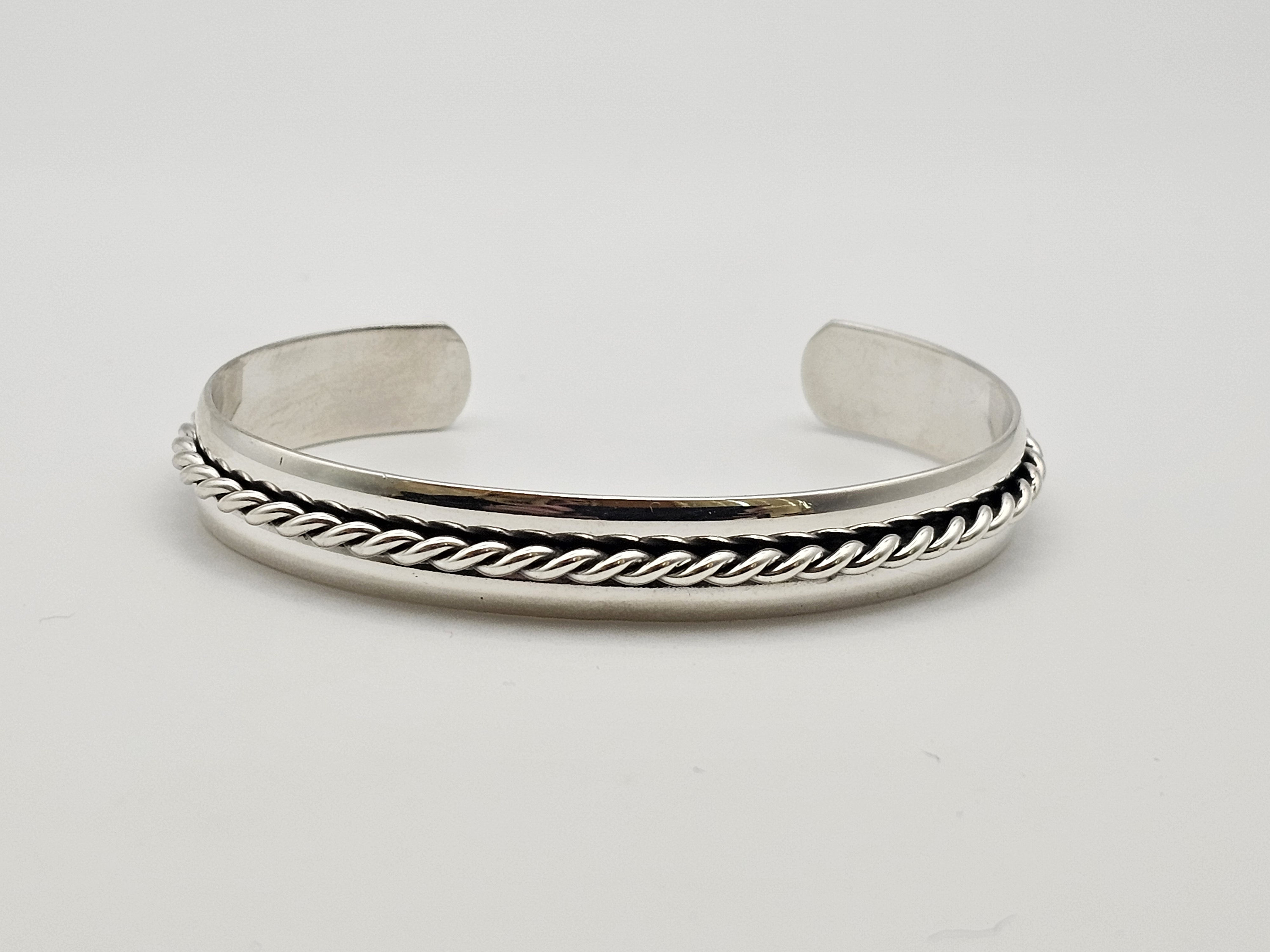 Vintage 925 Sterling Silver Twisted Cable Cuff Bracelet Vintage 925 Sterling Silver Twisted Cable Cuff Bracelet