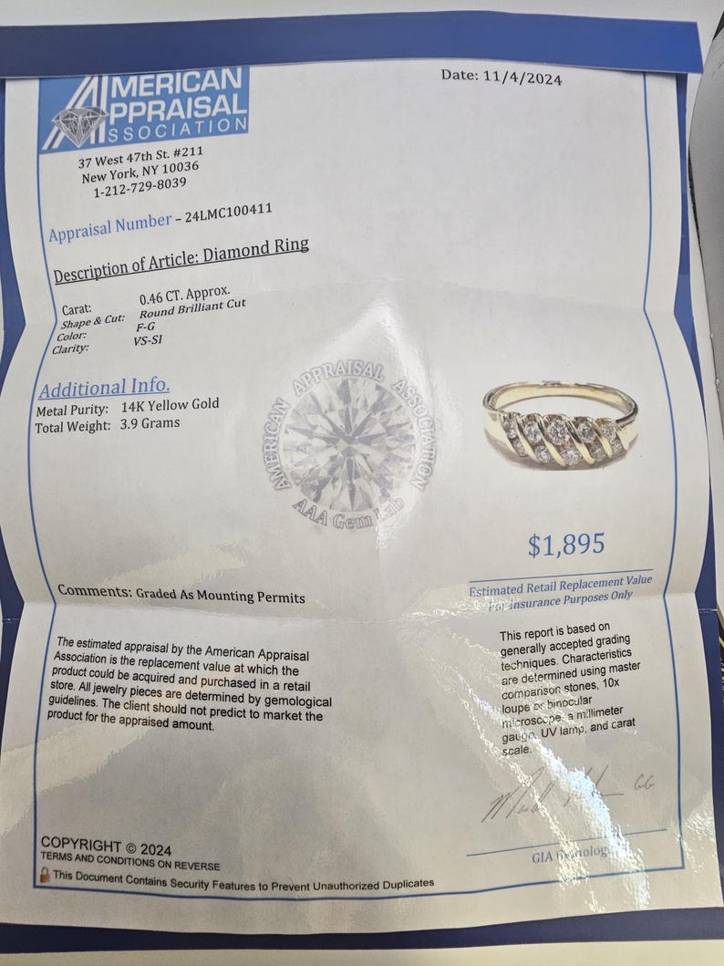 Puede incluir: Documento de tasaci&oacute;n de un anillo de diamantes, que detalla sus especificaciones. Incluye un diamante talla brillante redonda de 0,46 CT, oro amarillo de 14K y un peso total de 3,9 gramos. La fecha de la tasaci&oacute;n es el 4/11/2024.