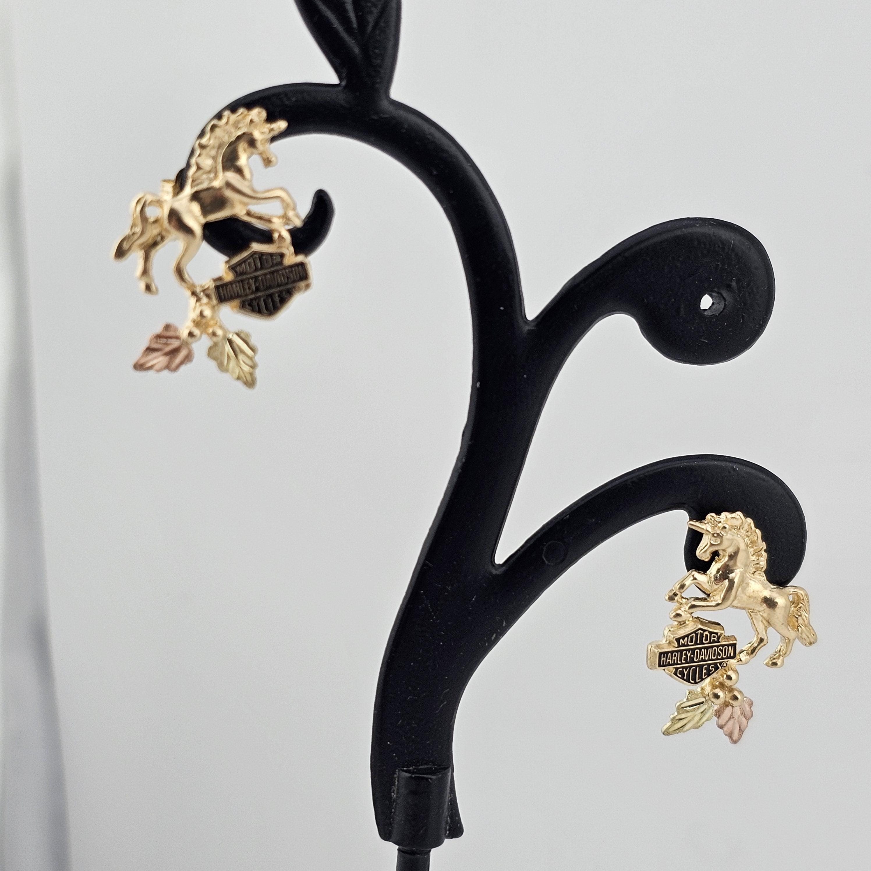 Vintage Unicorn Earrings 10k Tri-gold - Estate Jewelry - Etsy Israel