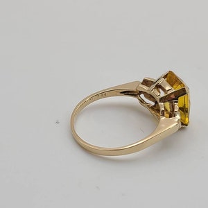 Stunning 10k Yellow Gold July Birthstone Ring – 1 Ct Emerald Cut CZ Solitaire, Size 11.25, Comfort Fit - View #10