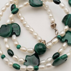 Pearl and Malachite Bear Bead Necklace in 925 Silver, Animal Totem Necklace, Vintage Estate Jewelry, w#1896