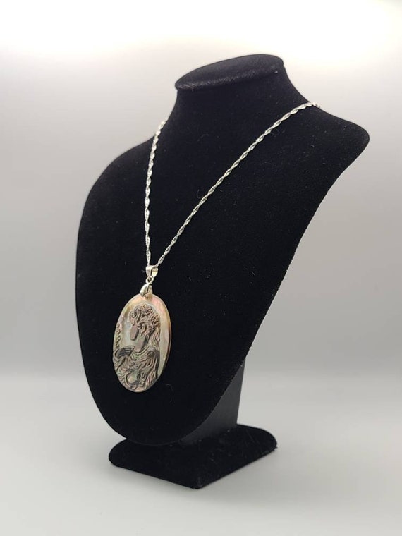 Carved Abalone Cameo Necklace, 925 Silver Abalone… - image 6