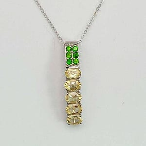 Lemon Quartz and Chrome Diopside Necklace in 925 Silver, Gemstone Bar Drop Necklace, Vintage Estate Jewelry, Item w#788