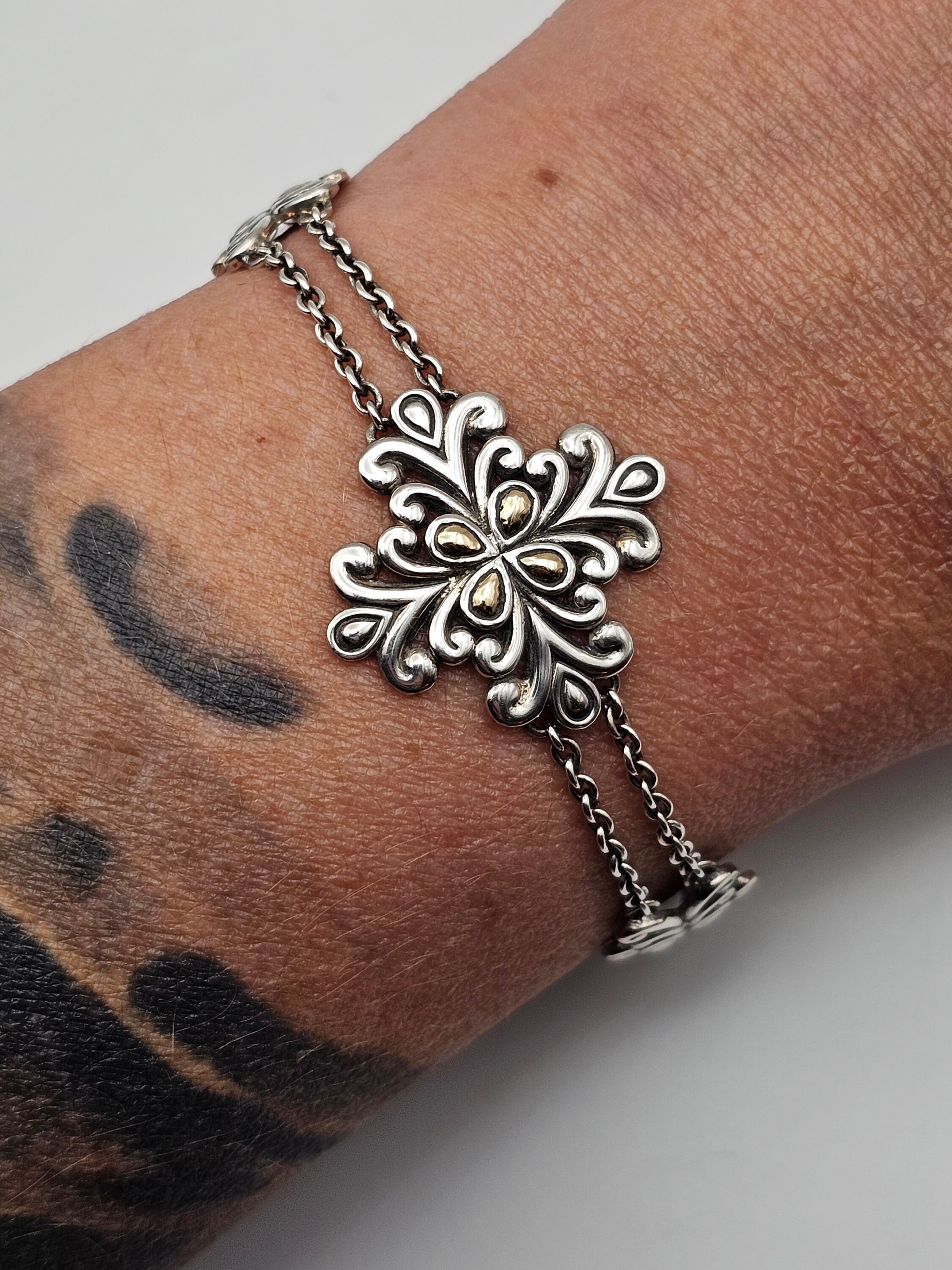 JAI Station Bracelet 925 Sterling Silver 14k Lotus Petal