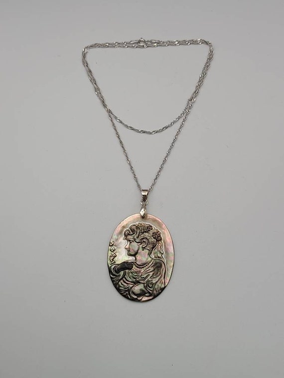 Carved Abalone Cameo Necklace, 925 Silver Abalone… - image 9