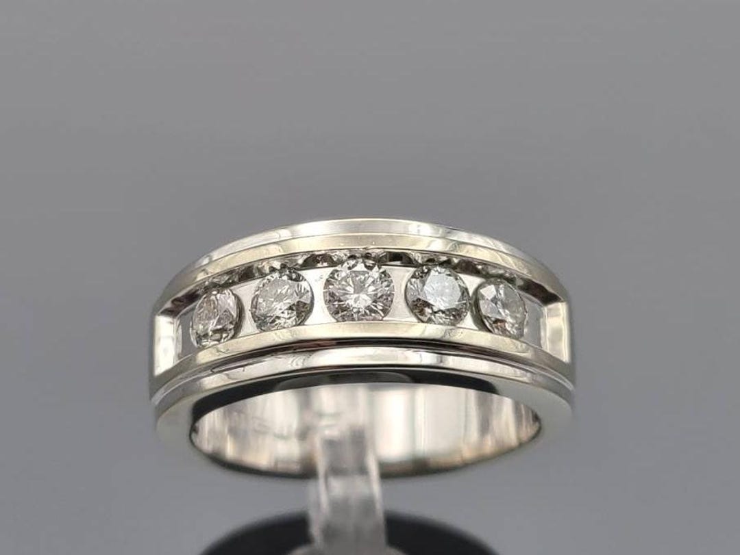 Vintage 14K White Gold 1.80ctw Round Brilliant Diamond