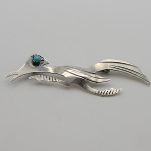 Roadrunner Turquoise Pin in 925 Silver, Native Americans Jewelry, Vintage Estate Jewelry, Gift Wrap Topper, W #934