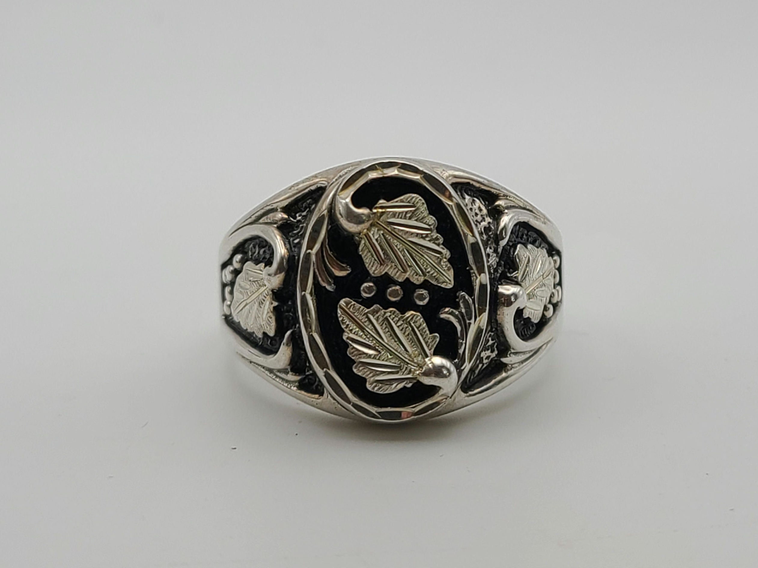 Wheeler Mfg Ring - Etsy