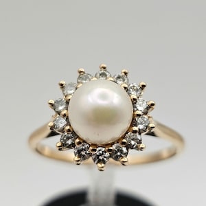 Vintage Pearl Cubic Zirconia Halo Ring 14k Gold June Birthstone Ring, Estate Jewelry Gift, Size 9, w#2050