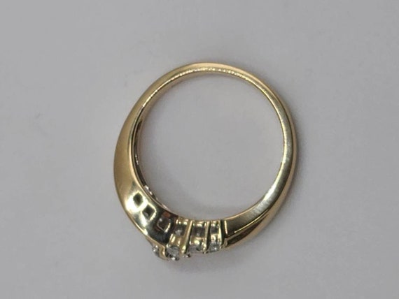 Vintage Diamond Band in 14kt Yellow Gold, Round a… - image 4