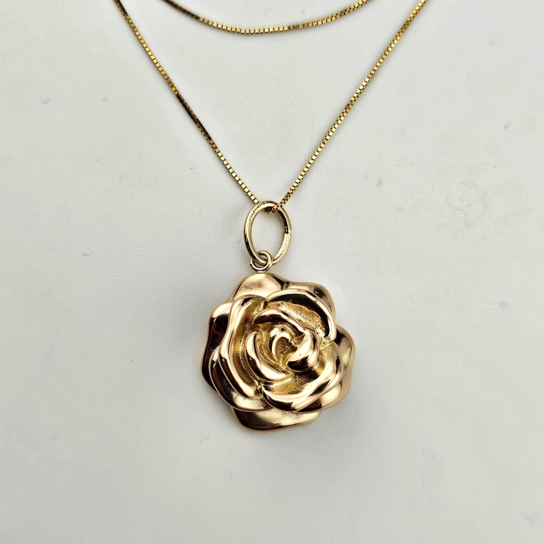 Vintage Sculpted Puffy Rose Flower Necklace 14k Yellow Gold