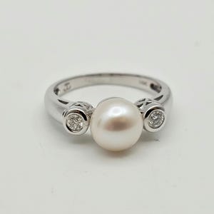 Pearl and Diamond Ring 14k White Gold, 7.7mm Pearl, June Birthstone Ring, Vintage Estate Jewelry Gift for Her, with Appraisal, w#3652