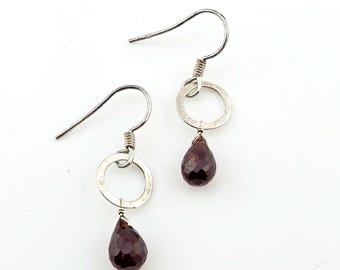 Vintage Briolette Garnet Earrings - 925 Sterling Silver - Estate Jewelry