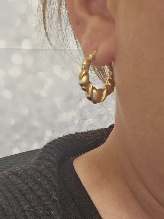 Vintage Heart Hoop Earrings 14K Yellow Gold - Estate Jewelry
