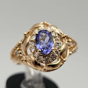 Vintage 14k Yellow Gold Tanzanite and Diamond Ring, 0.66ct. Tanzanite Gemstone, Estate Jewelry, Size 6.75, Appraised, w#3456