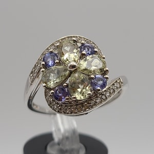 Vintage 925 Silver Tanzanite, Peridot, and Topaz Ring Multi-Gem Ring, Size 9.25, Estate Jewelry, W#3335