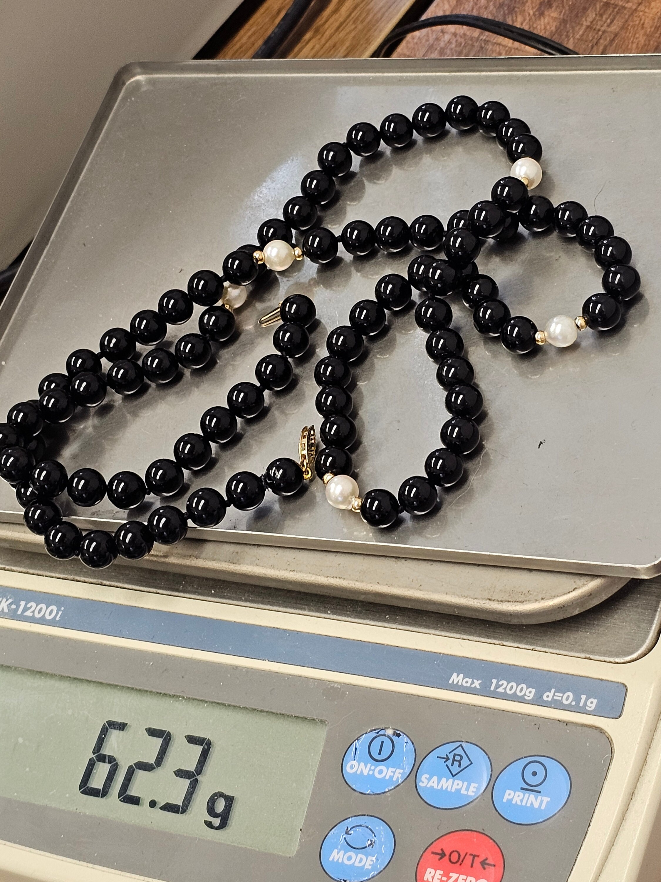 ネックレス・ペンダント EVERYDAY PEARLS WITH BLACK ONYX Pendant Black Onyx Jacket For Pearls 0.14 CT Diamonds