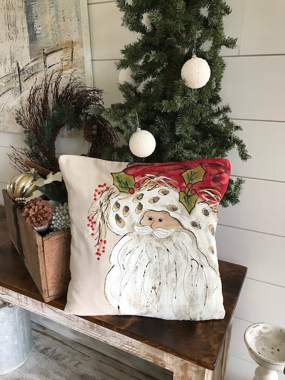 How to Paint a Christmas Pillow