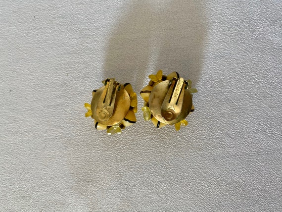 FUNKY Vintage Yellow and Black Cluster Earrings - image 3