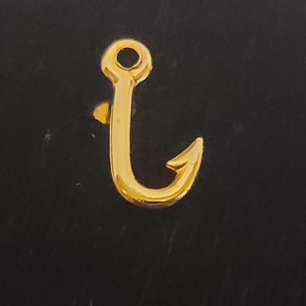 Pre 1990's Ballou Fishhook Lapel/Vest Pin Gold Tone