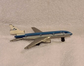 klm toy plane