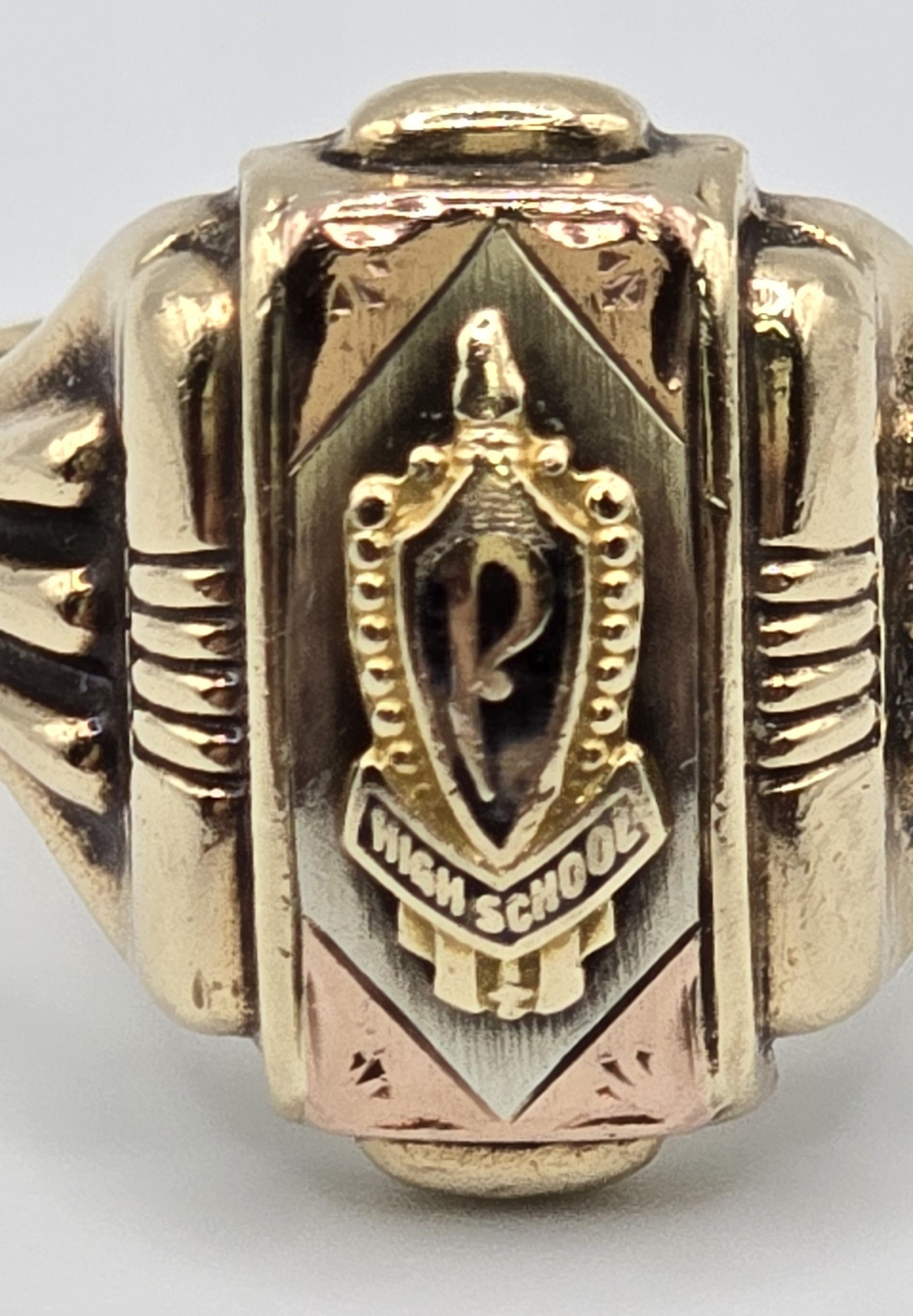 1949 10K Gold Jostens Mans Class Ring Size 9 Pearl City High