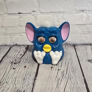 1998 McDonald&#39;s Happy Meal Blue Plastic Furby Toy (Works)