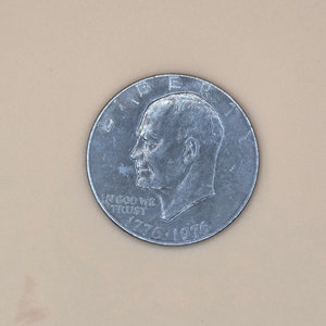 1776-1976 Bicentennial Eisenhower Liberty Bell Full Moon One Dollar Coin